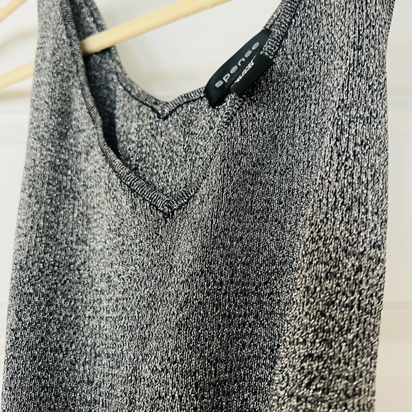 Holiday silver metallic (hard to see in photos) by Spence size medium - Picture 5 of 9